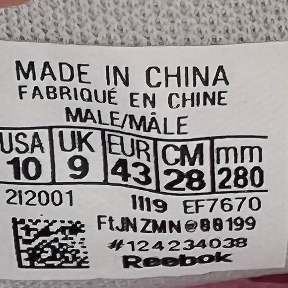 New Reebok Royal Ultra Blue / Red Sneakers - Picture 10 of 13